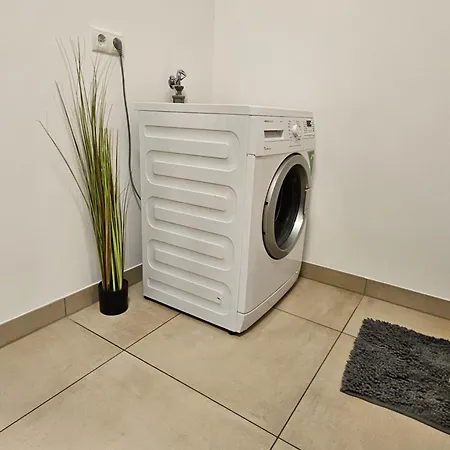 Apartament Little Big Team *