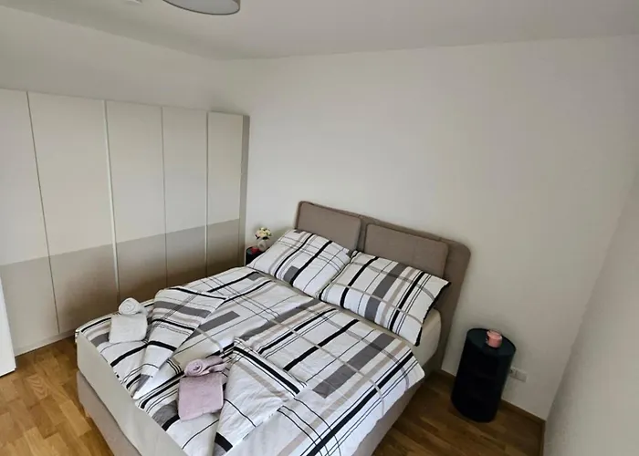 Lägenhet Little Big Team